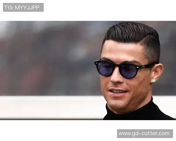 足球明星侧背发型大揭秘展现个性与风格的完美结合