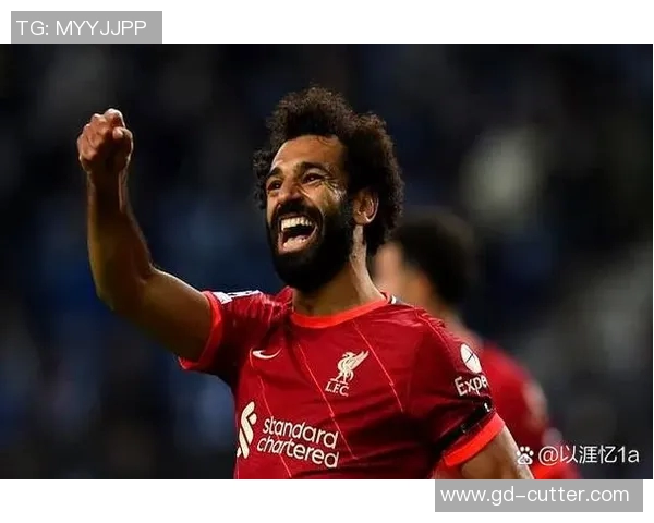 足球明星进球瞬间高清图片大赏挑战你的视觉极限